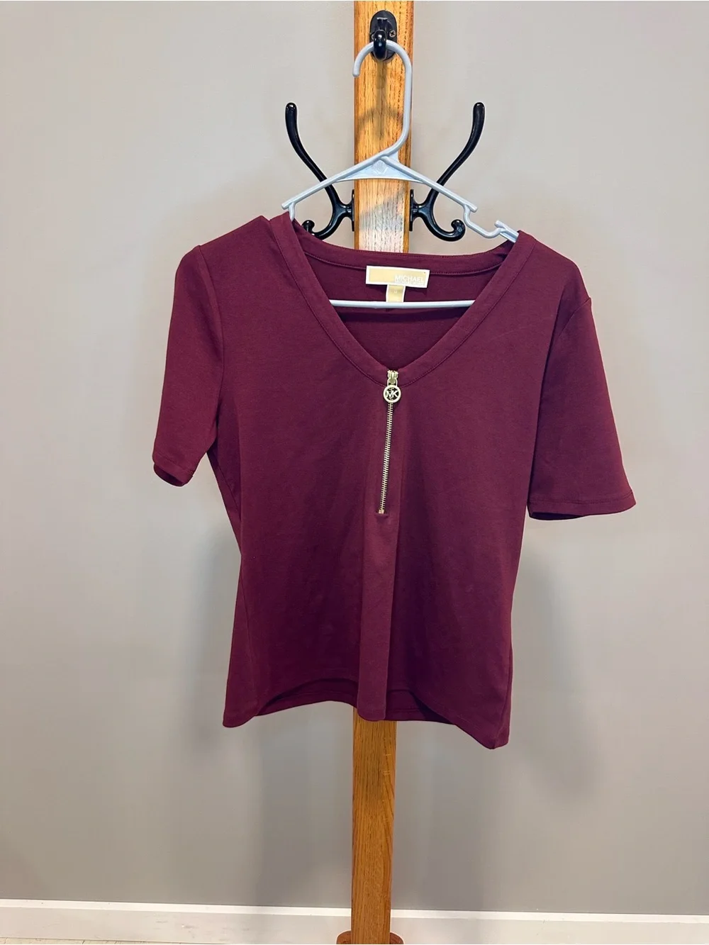 Michael Kors Burgundy V-Neck Short Sleeve Top with Front Zip